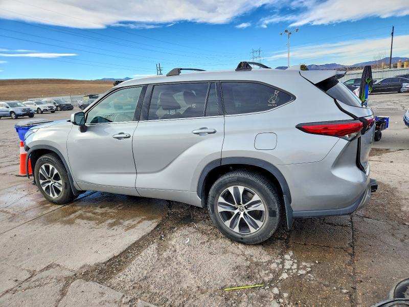 Photo 2 from auction – 2020 TOYOTA HIGHLANDER with VIN 5TDHZRBH3LS519481