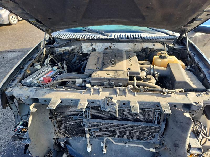 Photo 12 from auction – 2008 LINCOLN NAVIGATOR with VIN 5LMFU28548LJ20770