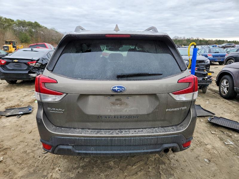 Photo 6 from auction – 2019 SUBARU FORESTER L with VIN JF2SKAUC0KH575119