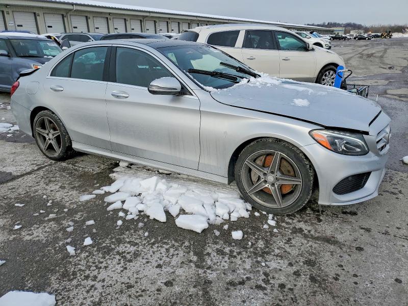 Photo 4 from auction – 2016 MERCEDES-BENZ C 300 4MAT with VIN WDDWF4KB2GR161119
