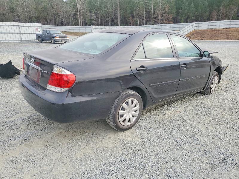 Photo 3 from auction – 2005 TOYOTA CAMRY with VIN 4T1BE30K85U048192
