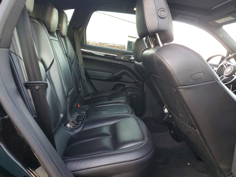 Photo 11 from auction – 2017 PORSCHE CAYENNE with VIN WP1AA2A29HKA86985