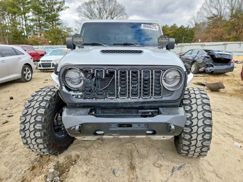 Photo 5 from auction – 2023 JEEP GLADIATOR with VIN 1C6JJTEG2PL570865