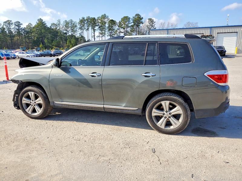 Photo 2 from auction – 2012 TOYOTA HIGHLANDER with VIN 5TDDK3EHXCS124824