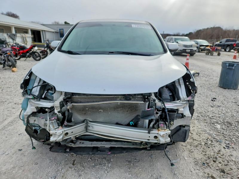 Photo 5 from auction – 2016 HONDA CR-V EX with VIN 2HKRM3H58GH567681