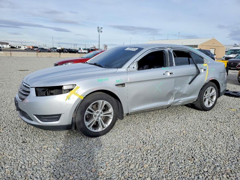 FORD TAURUS 2015 with VIN 1FAHP2E82FG196280 - Photo from auction