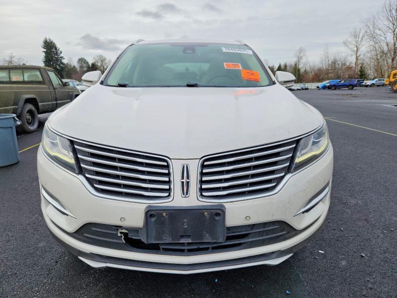 Photo 5 from auction – 2017 LINCOLN MKC RESERV with VIN 5LMTJ3DH6HUL46188