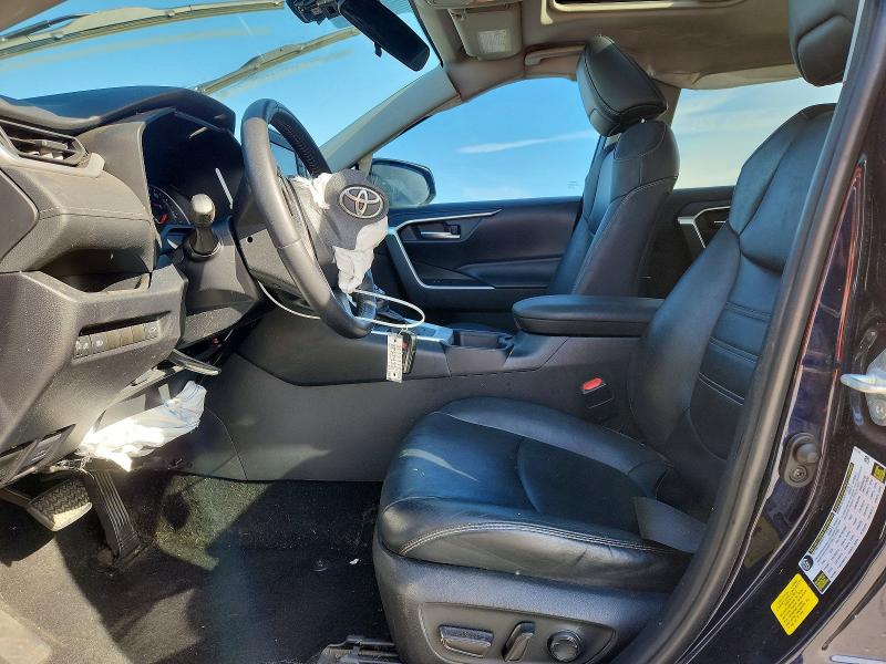 Photo 7 from auction – 2019 TOYOTA RAV4 with VIN 2T3C1RFV6KW022035