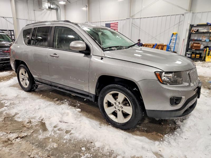 Photo 4 from auction – 2015 JEEP COMPASS LA with VIN 1C4NJDEB7FD217082