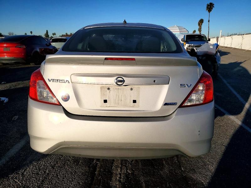 Photo 6 from auction – 2015 NISSAN VERSA S with VIN 3N1CN7AP4FL814685