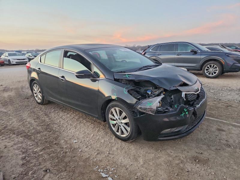 Photo 4 from auction – 2015 KIA FORTE with VIN KNAFX4A86F5370038