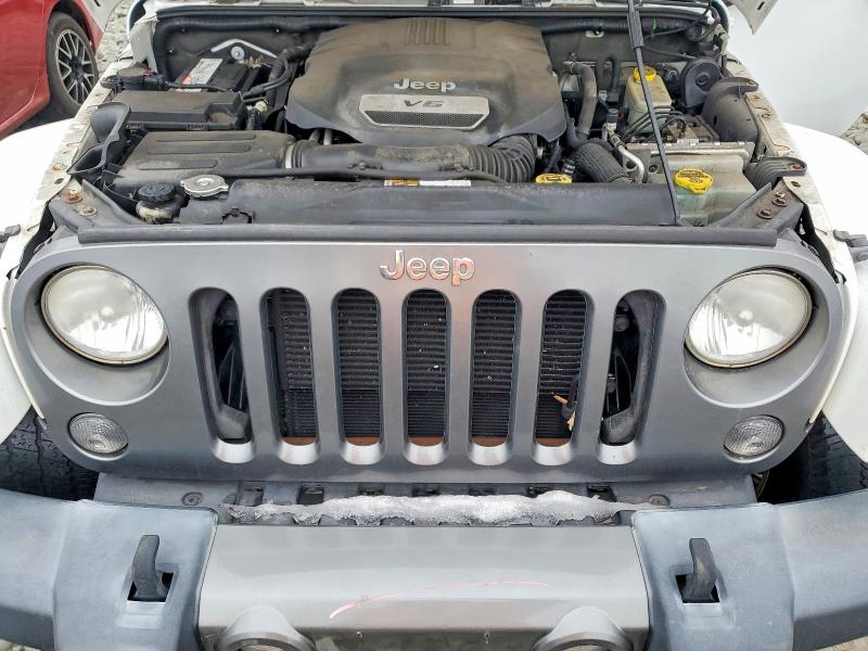 Photo 11 from auction – 2014 JEEP WRANGLER U with VIN 1C4BJWDG5EL198905