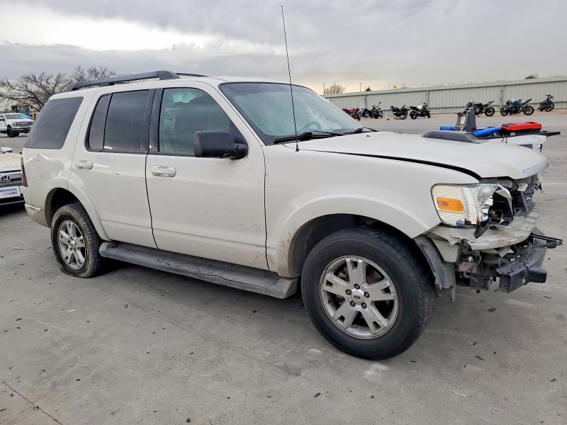 Photo 4 from auction – 2009 FORD EXPLORER X with VIN 1FMEU63E99UA36968
