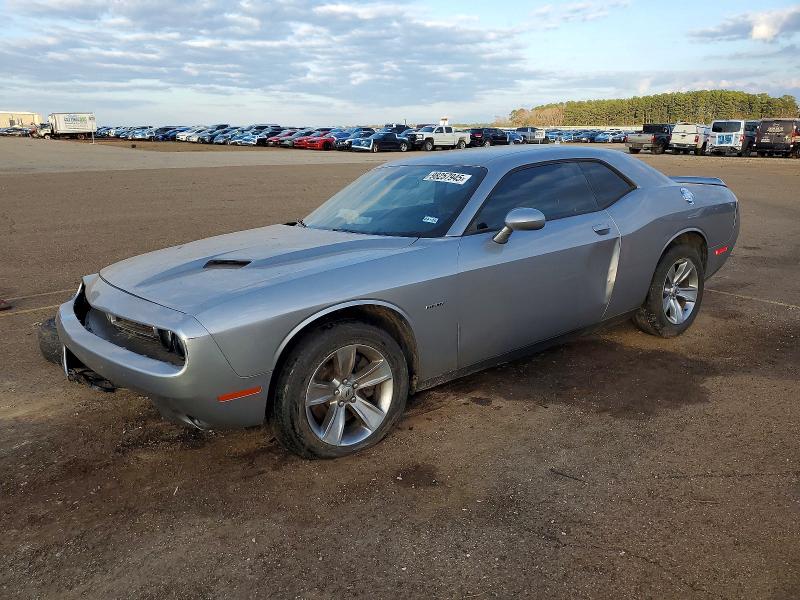 DODGE CHALLENGER 2018 with VIN 2C3CDZBT7JH123552 - Photo from auction
