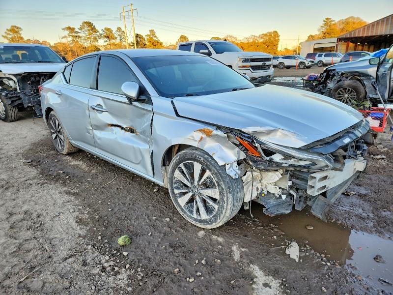 Photo 4 from auction – 2021 NISSAN ALTIMA with VIN 1N4BL4DV7MN334649