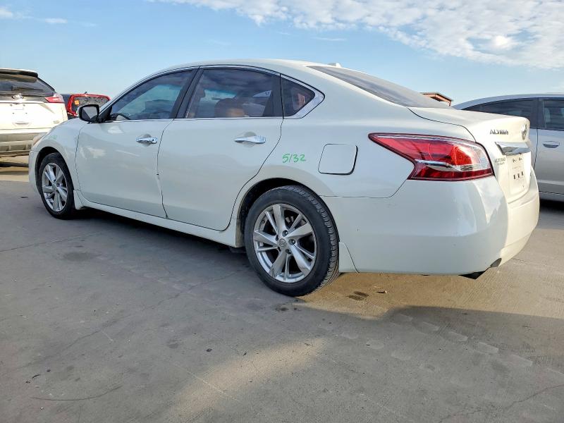 Photo 2 from auction – 2013 NISSAN ALTIMA 2.5 with VIN 1N4AL3AP3DN482017