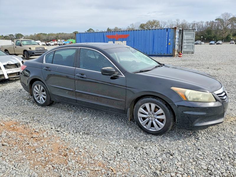 Photo 4 from auction – 2011 HONDA ACCORD with VIN 1HGCP2F77BA067976