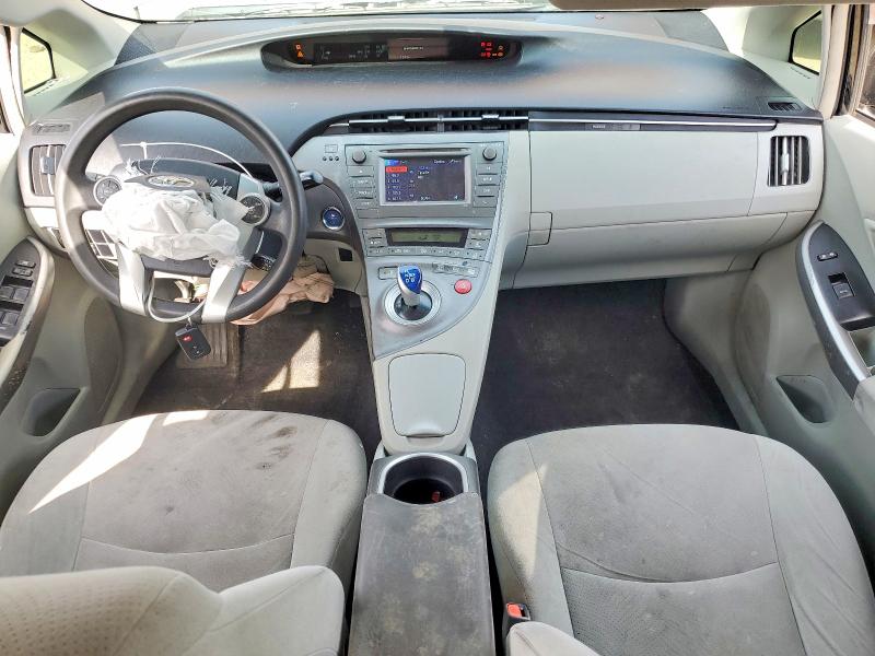 Photo 8 from auction – 2015 TOYOTA PRIUS with VIN JTDKN3DU0F1896635