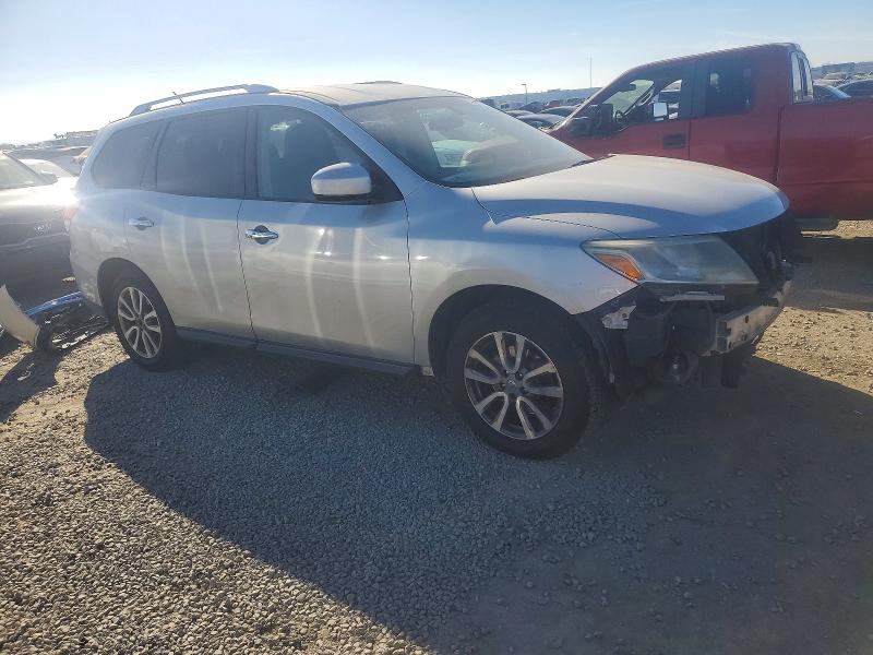 Photo 4 from auction – 2015 NISSAN PATHFINDER with VIN 5N1AR2MN9FC645843