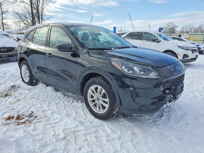 Photo 4 from auction – 2020 FORD ESCAPE S with VIN 1FMCU9F64LUC63568