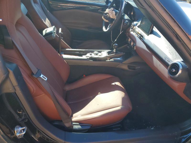 Photo 10 from auction – 2019 MAZDA MX-5 MIATA with VIN JM1NDAM71K0308997