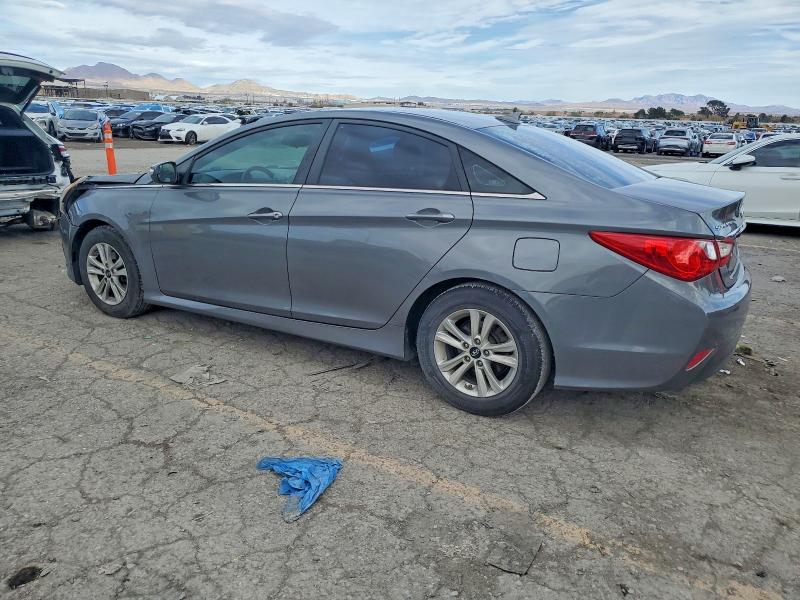 Photo 2 from auction – 2014 HYUNDAI SONATA GLS with VIN 5NPEB4AC8EH868810