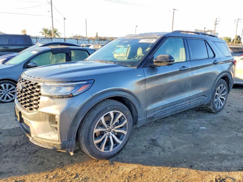 FORD EXPLORER S 2025 with VIN 1FMUK7KH6SGA24042 - Photo from auction