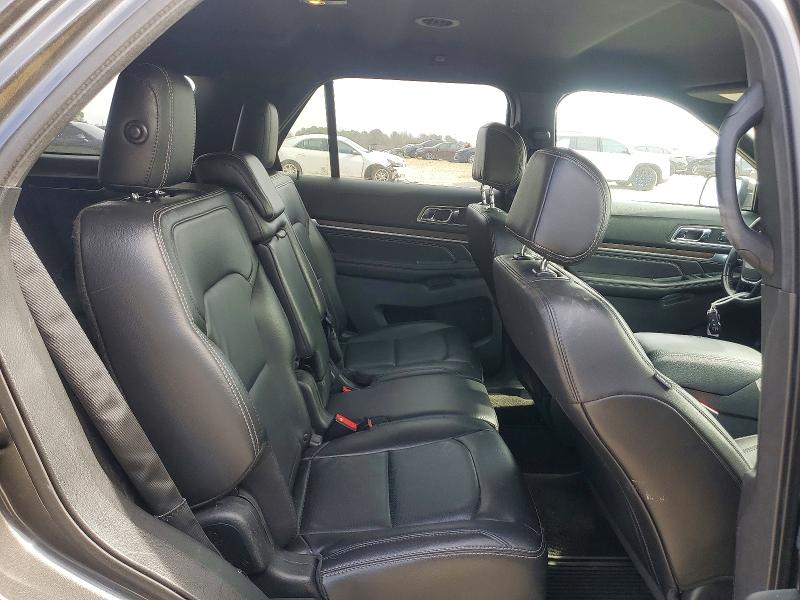 Photo 11 from auction – 2017 FORD EXPLORER L with VIN 1FM5K8FH4HGD18116