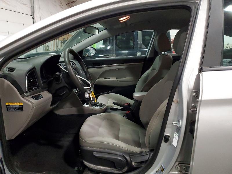 Photo 7 from auction – 2017 HYUNDAI ELANTRA with VIN 5NPD74LF0HH082198