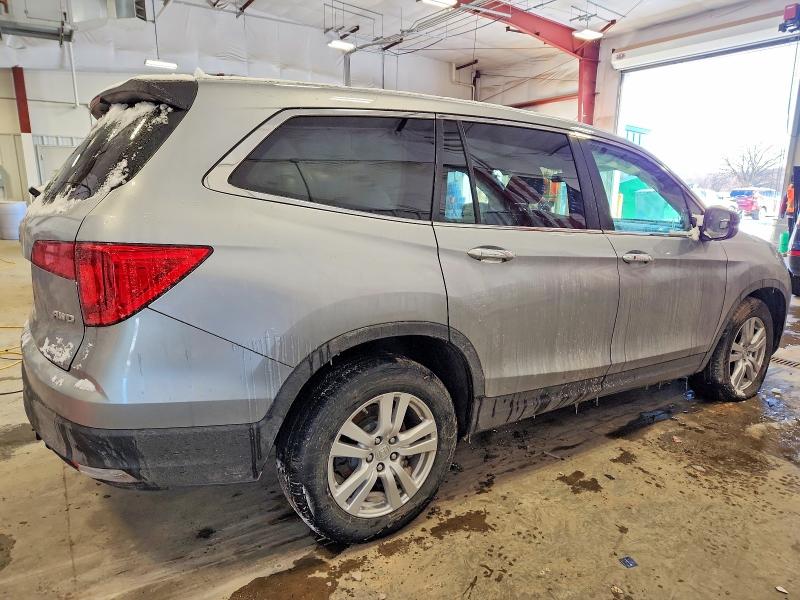 Photo 3 from auction – 2018 HONDA PILOT LX with VIN 5FNYF6H10JB072627