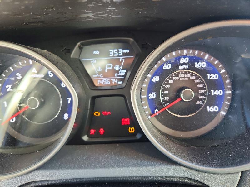Photo 9 from auction – 2016 HYUNDAI ELANTRA SE with VIN 5NPDH4AE9GH729896