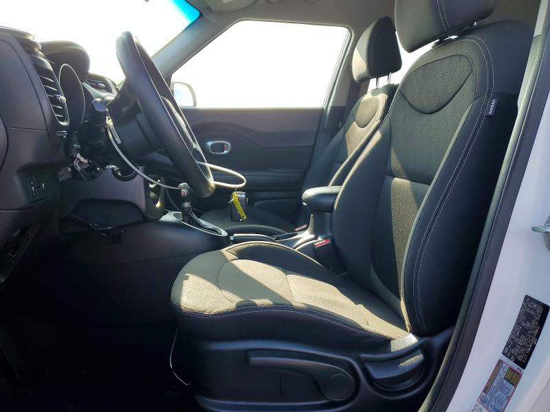 Photo 7 from auction – 2017 KIA SOUL with VIN KNDJN2A20H7489651