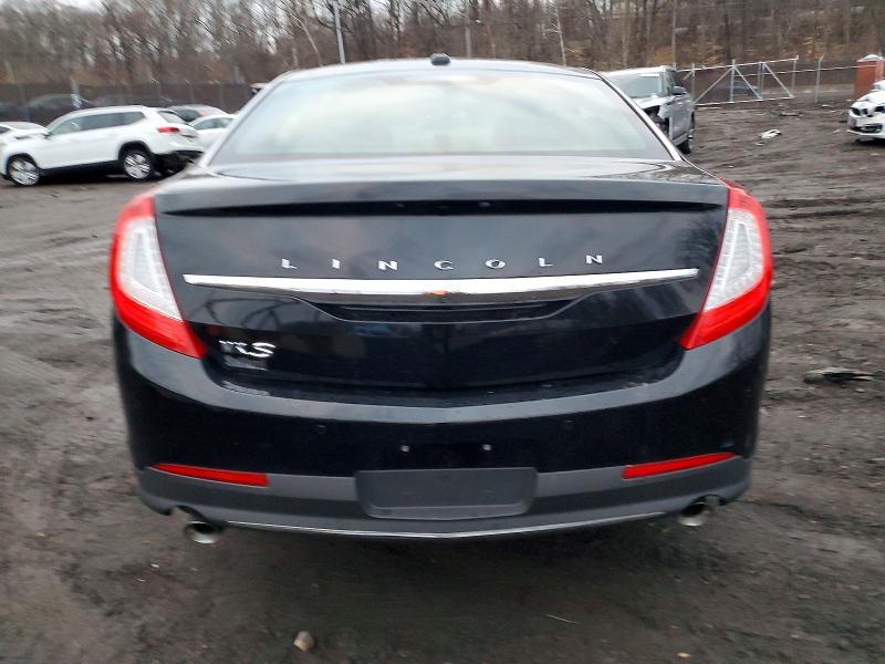 Photo 6 from auction – 2016 LINCOLN MKS with VIN 1LNHL9DK8GG602989