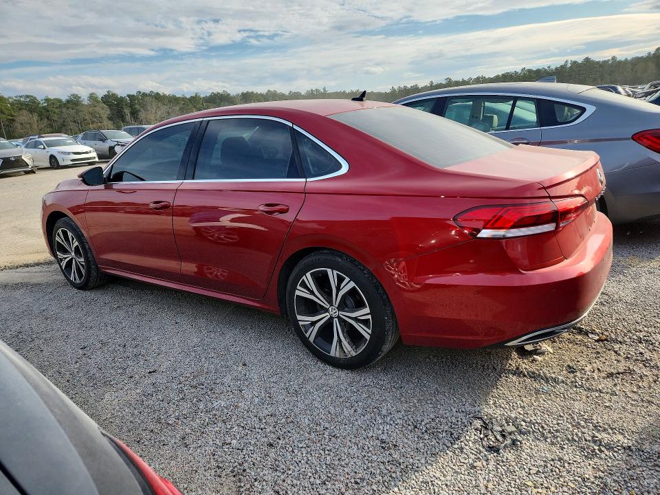 Photo 2 from auction – 2020 VOLKSWAGEN PASSAT with VIN 1VWCA7A36LC026033