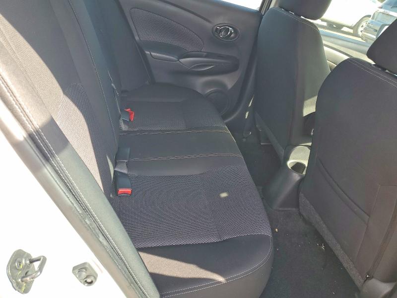 Photo 10 from auction – 2018 NISSAN VERSA with VIN 3N1CN7AP6JL871432