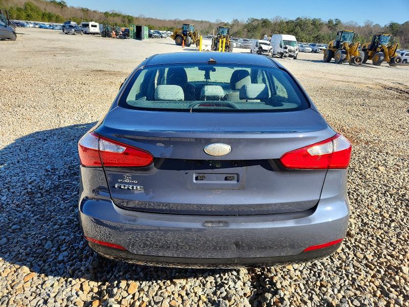 Photo 6 from auction – 2015 KIA FORTE LX with VIN KNAFX4A60F5271701