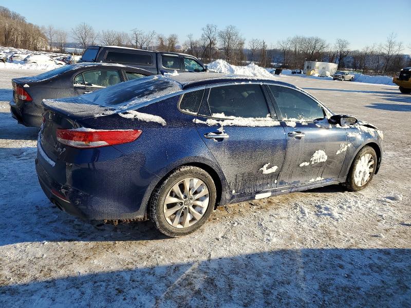 Photo 3 from auction – 2016 KIA OPTIMA with VIN 5XXGU4L36GG114397