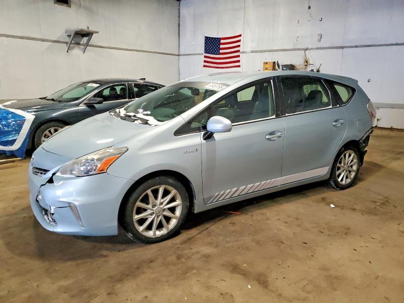 TOYOTA PRIUS V 2013 with VIN JTDZN3EU1D3273765 - Photo from auction
