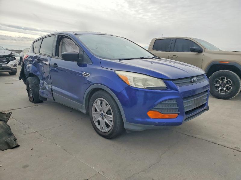 Photo 4 from auction – 2014 FORD ESCAPE S with VIN 1FMCU0F75EUA61717