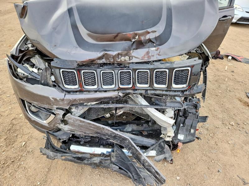 Photo 12 from auction – 2018 JEEP COMPASS with VIN 3C4NJDCB5JT101014