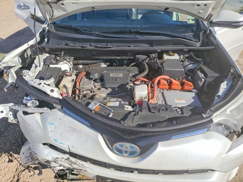 Photo 11 from auction – 2016 TOYOTA RAV4 HV LI with VIN JTMDJREV0GD021473