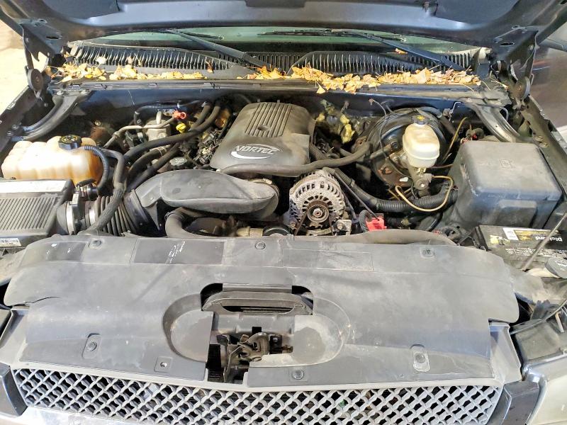 Photo 11 from auction – 2005 CHEVROLET SILVERADO with VIN 1GCEK19B45Z151694