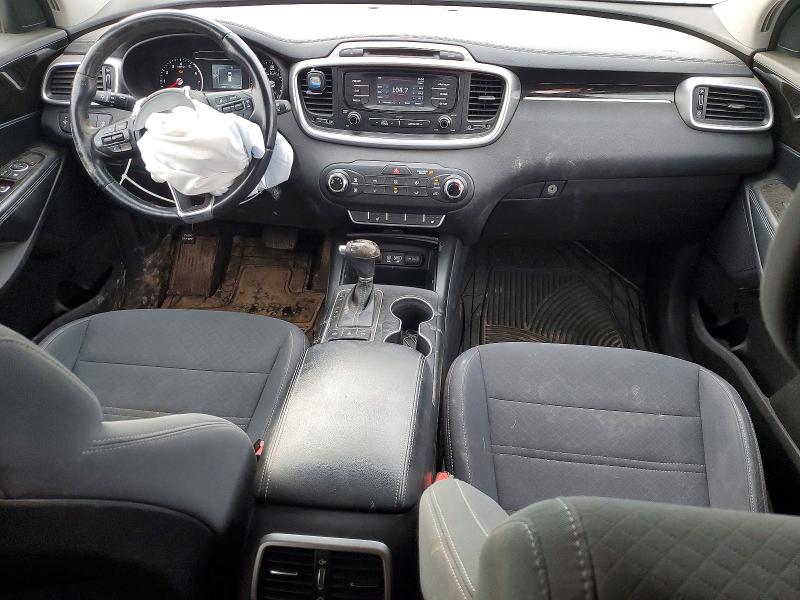 Photo 8 from auction – 2016 KIA SORENTO LX with VIN 5XYPGDA37GG151979