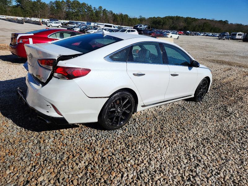 Photo 3 from auction – 2018 HYUNDAI SONATA with VIN 5NPE34AB1JH673677