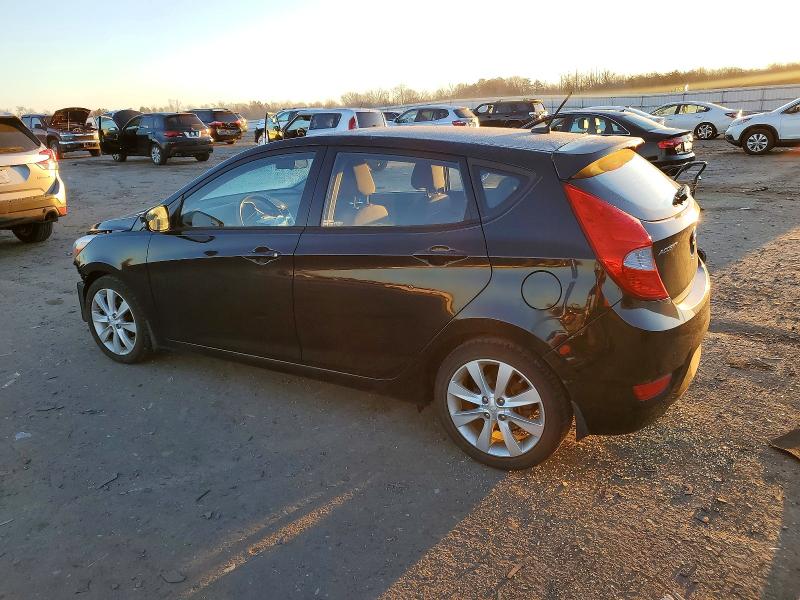 Photo 2 from auction – 2014 HYUNDAI ACCENT GLS with VIN KMHCU5AE2EU174432