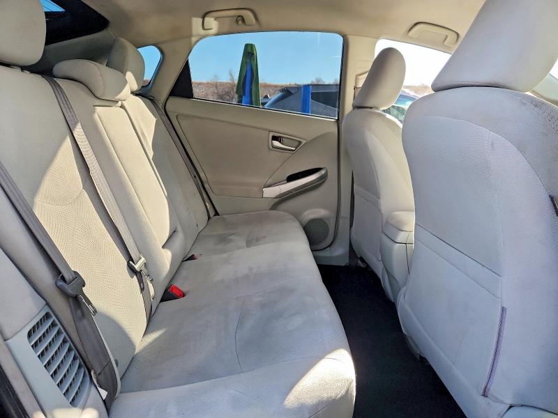 Photo 10 from auction – 2012 TOYOTA PRIUS with VIN JTDKN3DU1C5390543