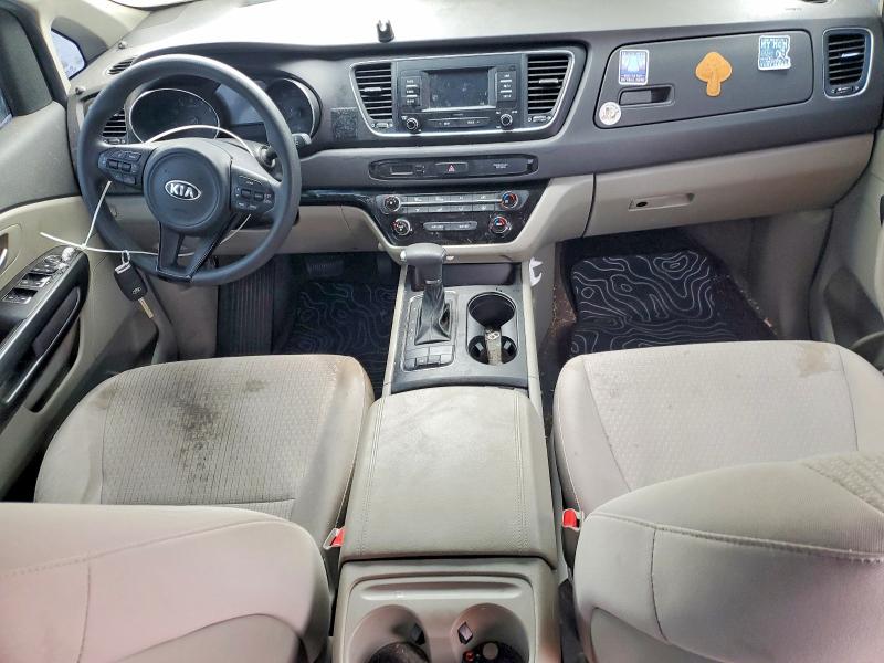 Photo 8 from auction – 2018 KIA SEDONA L with VIN KNDMA5C13J6399338