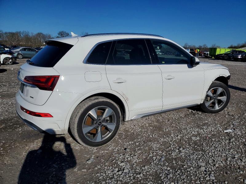 Photo 3 from auction – 2022 AUDI Q5 PREMIUM with VIN WA1BBAFY2N2120572