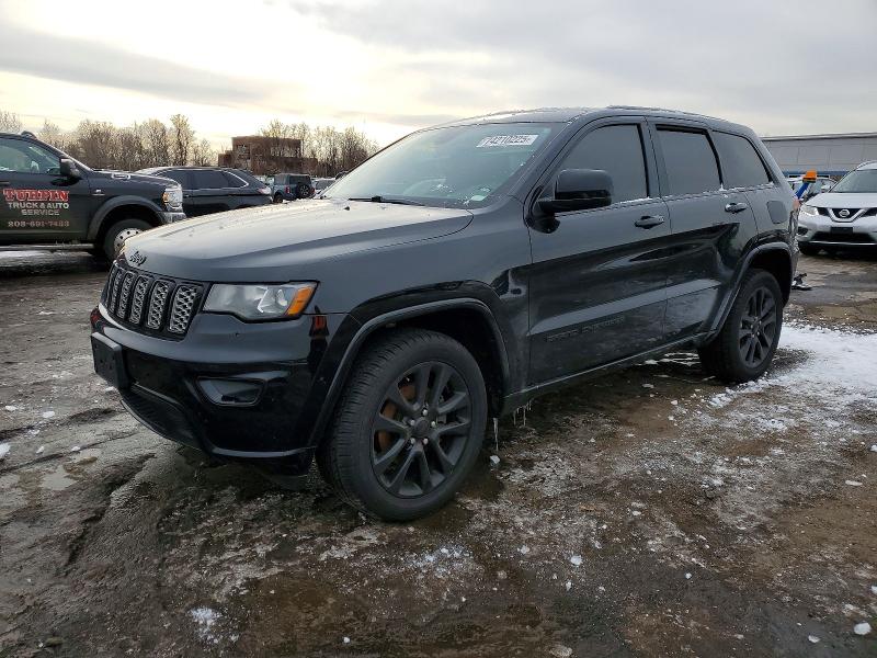 JEEP GRAND CHER 2017 with VIN 1C4RJFAG2HC734104 - Photo from auction