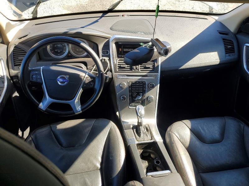 Photo 8 from auction – 2013 VOLVO XC60 3.2 with VIN YV4952DZ5D2460095
